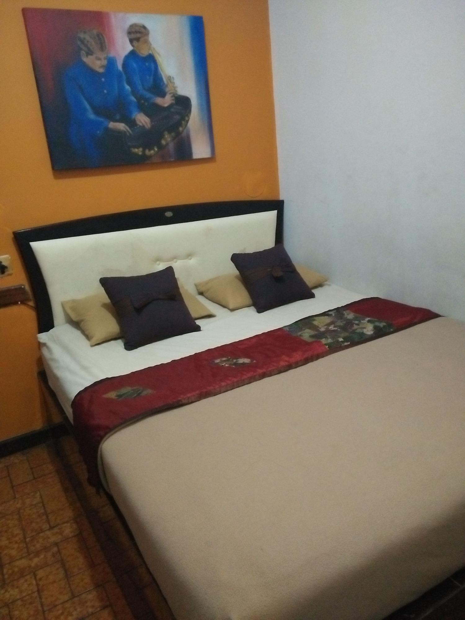 Oyo 1945 Hotel Bali Indah Bandung Extérieur photo